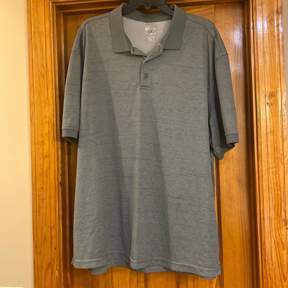 2 men’s RedHead short sleeve collared shirts